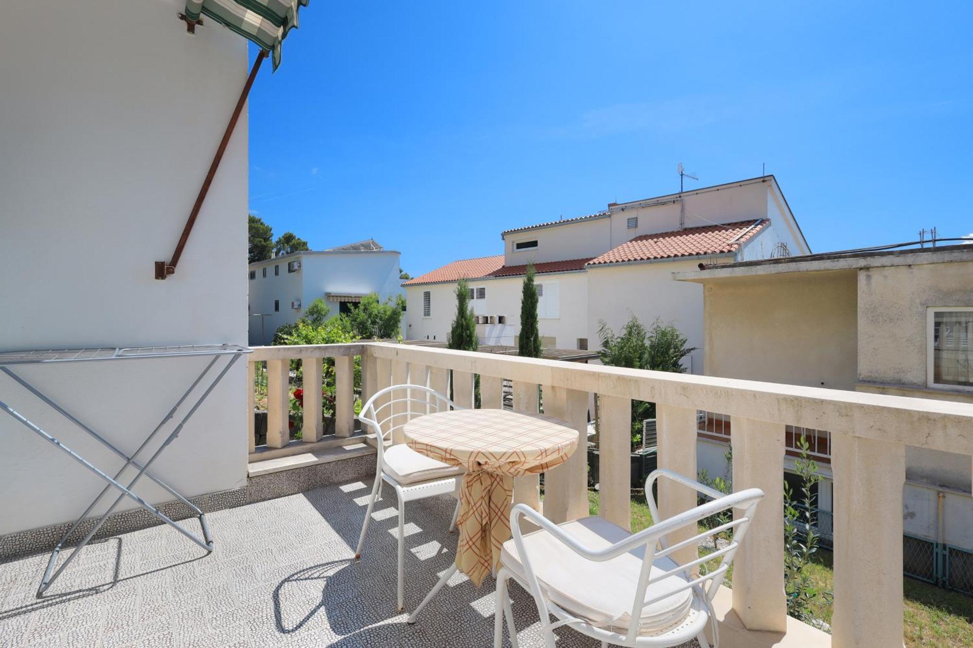 Apartments By The Sea Brela, Makarska - 18356 Экстерьер фото